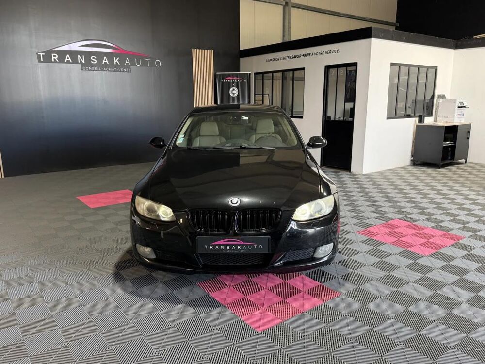 S&eacute;rie 3 (E92) Coup&eacute; 330i 3.0 i 272cv Bo&icirc;te auto LUXE 2009 occasion 85190 Venansault