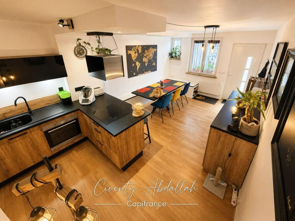 Maison à vendre 4 pièces ALBERTVILLE (73) - Maison de ville atypique entièrement rénovée  90 m²