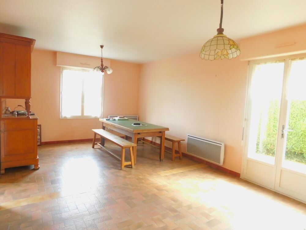 Maison à vendre 4 pièces COMBOURTILLE (35)