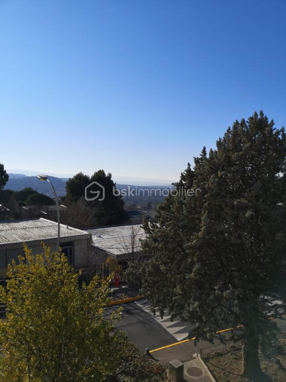 Vente Appartement Appartement 3 pièces 61 m², avec balcon et cave--pour investisseur Apt