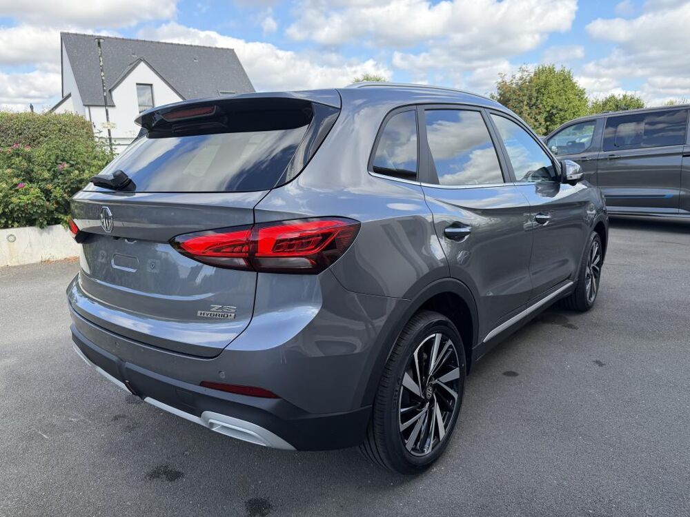 MG.ZS III 1.5 HYBRID+ 197 LUXURY 2026 occasion 35690 Acign&eacute;