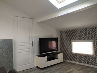  Appartement à louer 2 pièces 27 m²