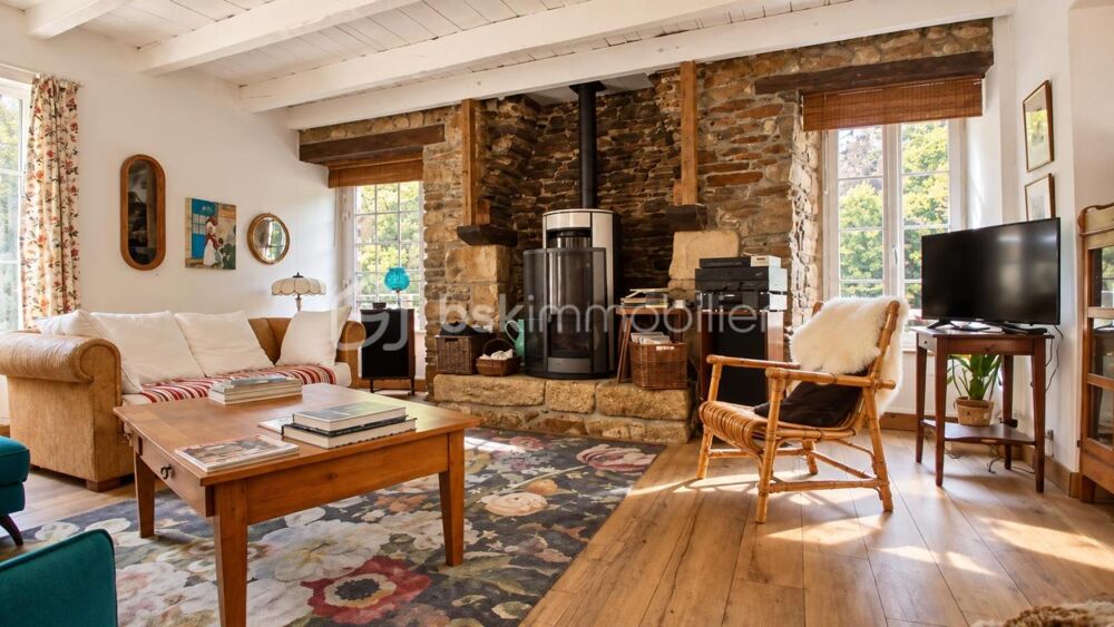 Vente Maison SAINT-NICOLAS-DES-EAUX – Maison en pierre de 193 m², charme et potentiel Plumeliau