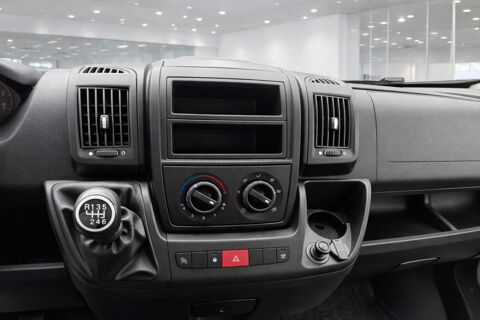 Boxer 1&deg; Main / 2L HDI 130cv Double cabine Plateau 7 places ** 9 6 2019 occasion 60430 Abbecourt
