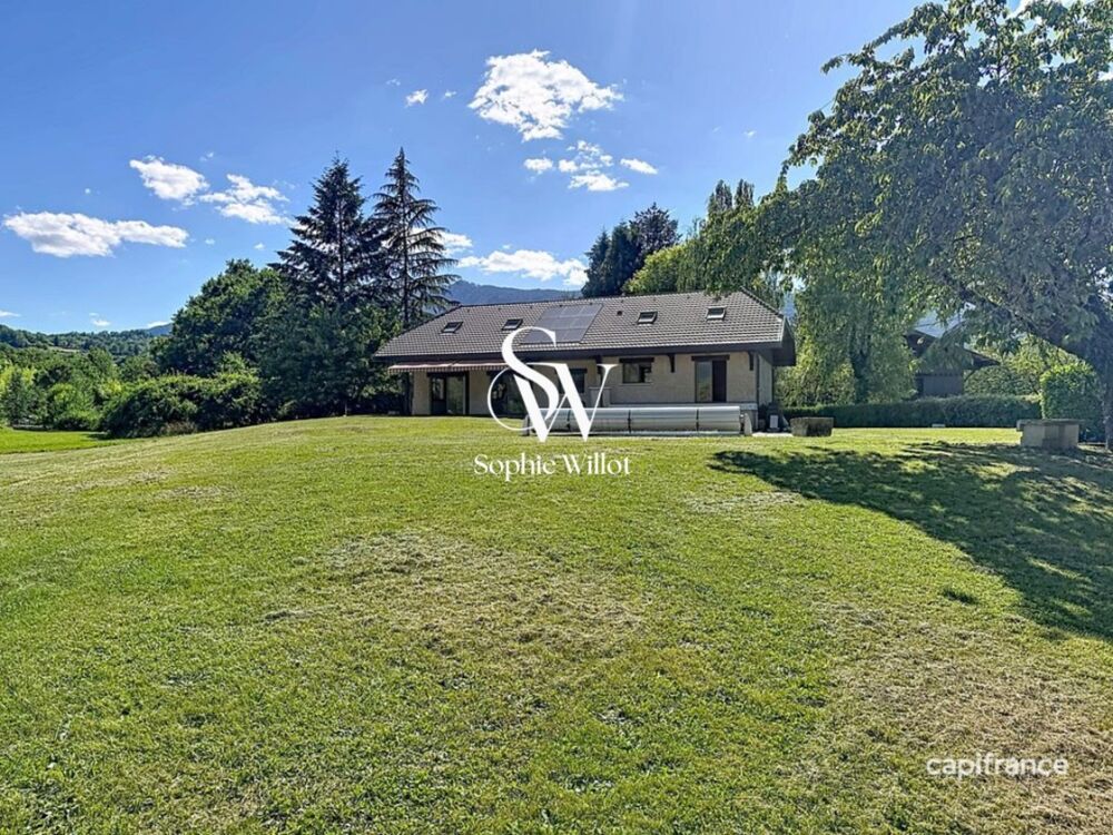 Maison de Famille à vendre 7 pièces - 200 m2 hab. (245 utiles) - plus de 2000m2 terrain prox. Lac - proche de ANNECY (74)