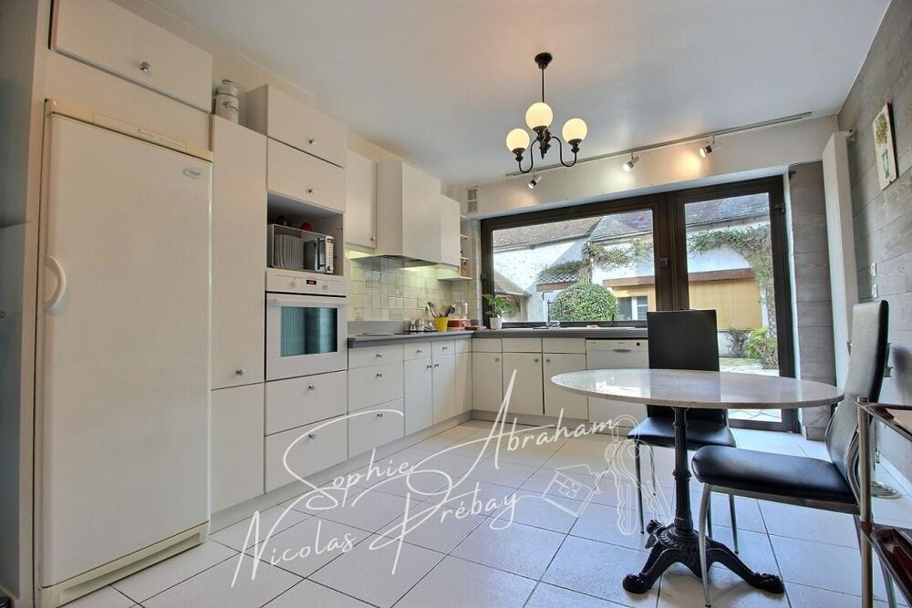 Vente Maison Charme et volumes : magnifique maison en pierre au coeur de Méréville Le merevillois