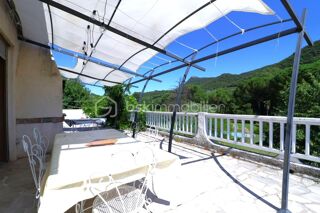  Propriété/château à vendre 7 pièces 230 m²