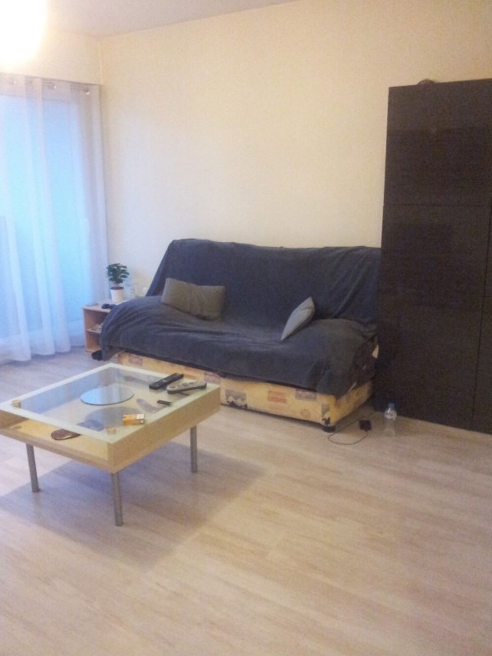 Location Appartement Studio meublé avec parking à Nanterre Nanterre