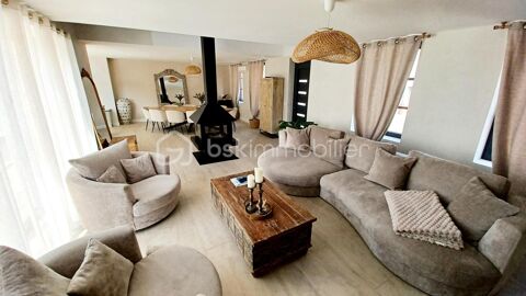   Fermette enti�rement r�nov�e Ferme - 7 pi�ce(s) - 230 m�