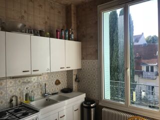  Immeuble  vendre 335 m