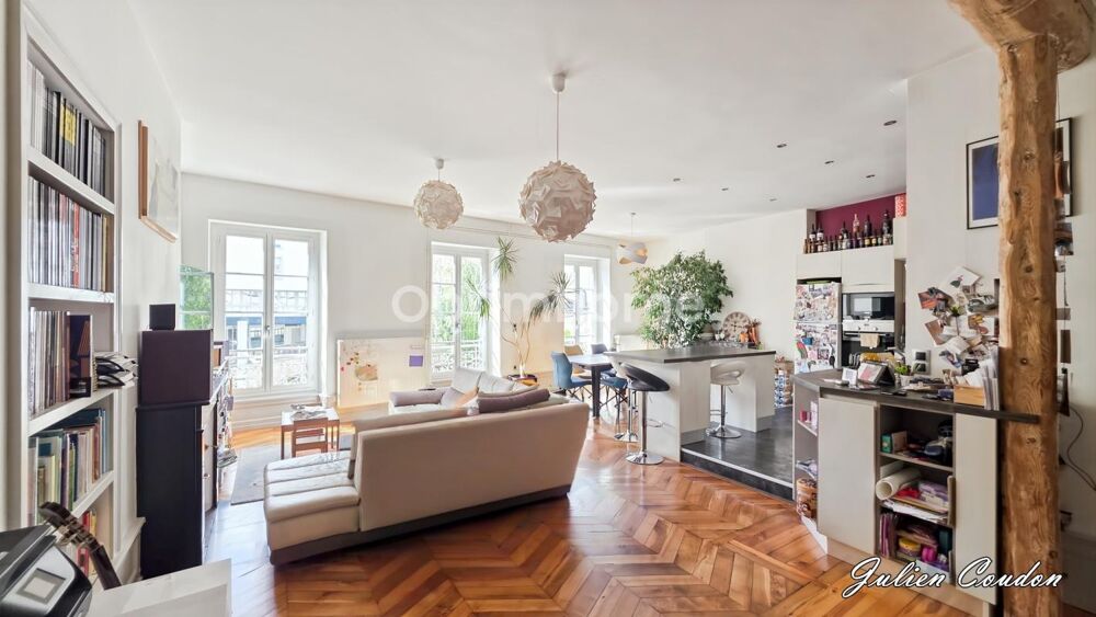 Vente Appartement CLERMONT-FERRAND – CENTRE HISTORIQUE – T3 95 M² – 54 M² DE PIÈCE DE VIE – GARAGE Clermont ferrand