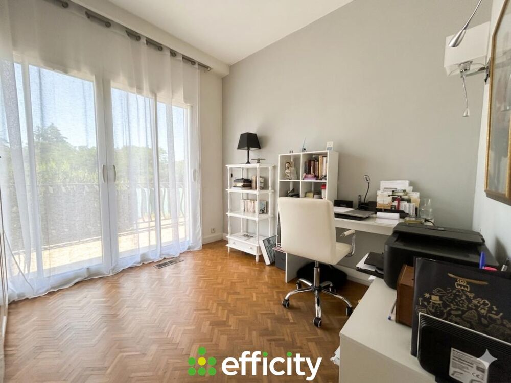 à vendre  Maison Décines-Charpieu (69150)