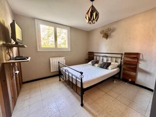  Villa � vendre 10 pi�ces 200 m�