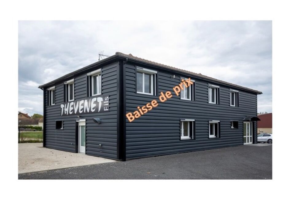   Local/bureau  vendre PARAY LE MONIAL (71) 230 m2 environ avec 8 bureaux 