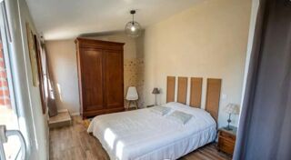  Maison  vendre 7 pices 202 m