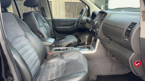 Navara 3.0 V6 dCi 231 BVA7 Double Cab Ultimate Edition 2015 occasion 76190 Saint Martin De L If