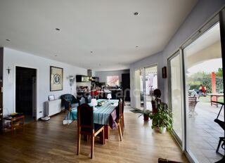  Maison � vendre 6 pi�ces 179 m�