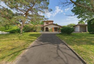 7 pièces 150 m² · à Sadirac · 150 m² · 465 000 €