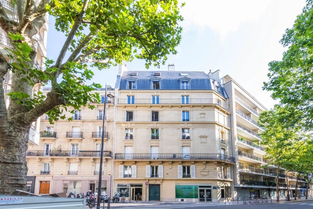 Vente Appartement Paris 16? - T5 de  104 m² -  Secteur Mirabeau –Auteuil Paris 16