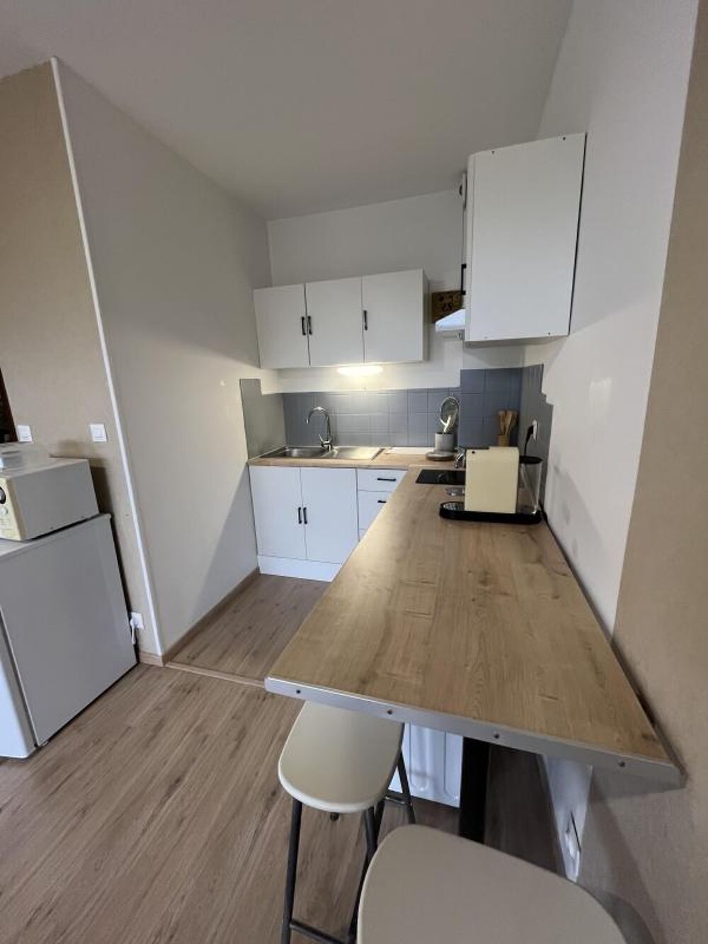 LOCATION APPARTEMENT T1BIS MEUBLE RODEZ SANS FRAIS D'AGENCE