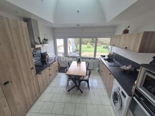  Maison  vendre 6 pices 162 m