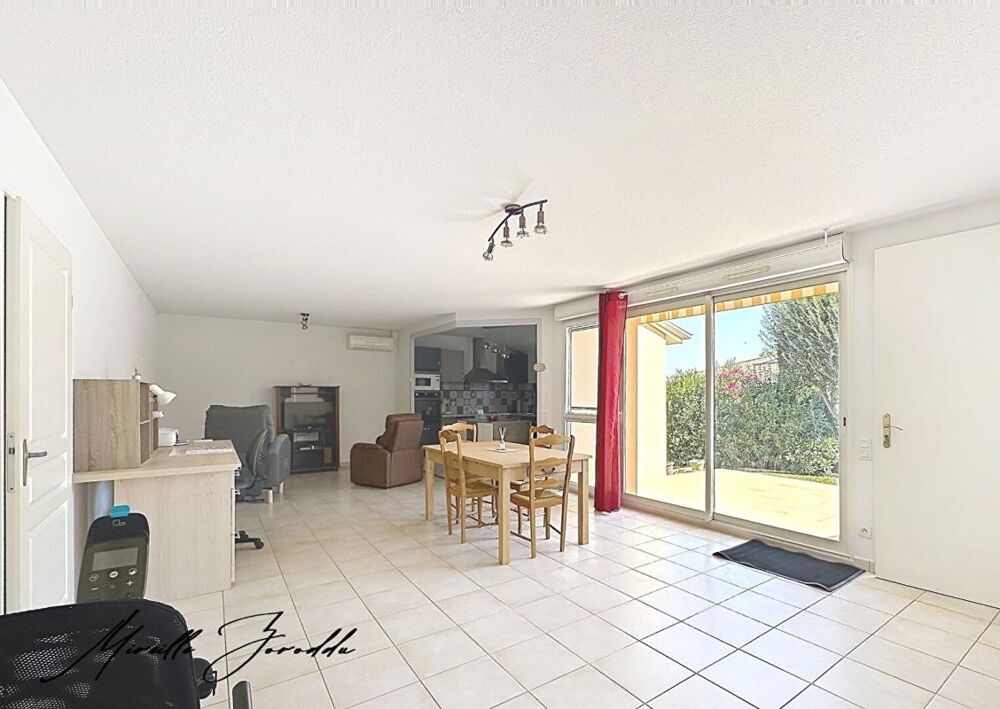 Jonquieres Saint Vincent VILLA, résidence sécurisée de 91m² avec terrasse et parking