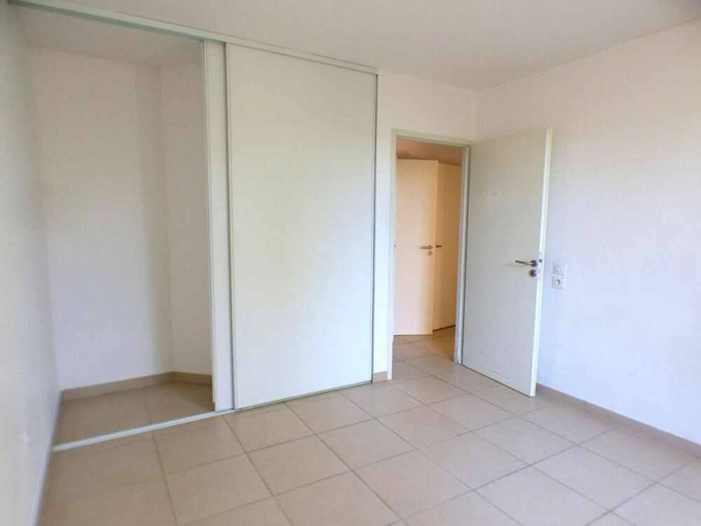 Vente Appartement Appartement  vendre 3 pices en rez-de-jardin proche commerces cave et parking  Bormes-les-mimosas Bormes les mimosas