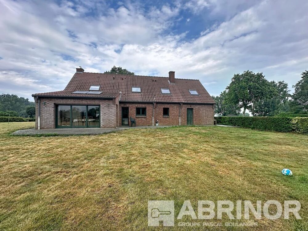 Vente Maison Maison individuelle familiale - environnement d'exception - 6 chambres + bureau - garages et parkings Quesnoy sur deule