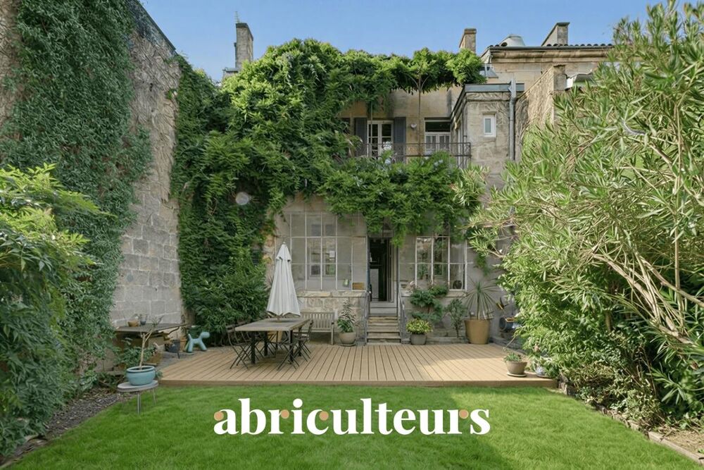 Vente Maison Maison familiale avec jardin et terrasse en vente à Bordeaux 33300 Bordeaux