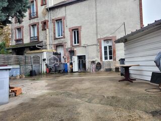  Immeuble � vendre 11 pi�ces 270 m�