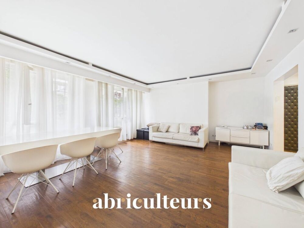 Appartement Familal - 86 m² - 4 pièces en vente à Saint-Mandé Sud (94160)