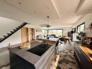  Maison à vendre 4 pièces 137 m²
