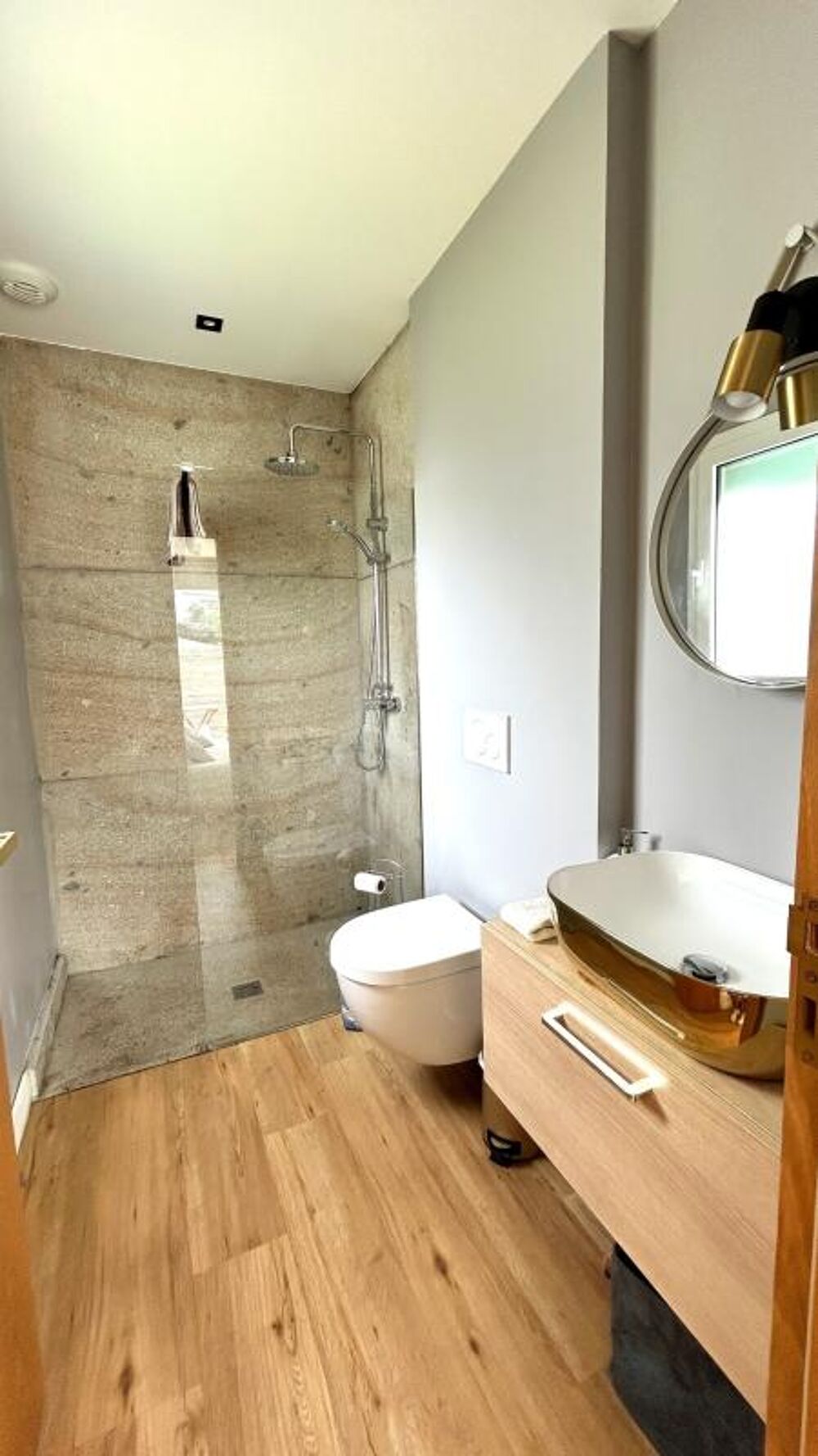 � vendre  Maison Gu�thary (64210)