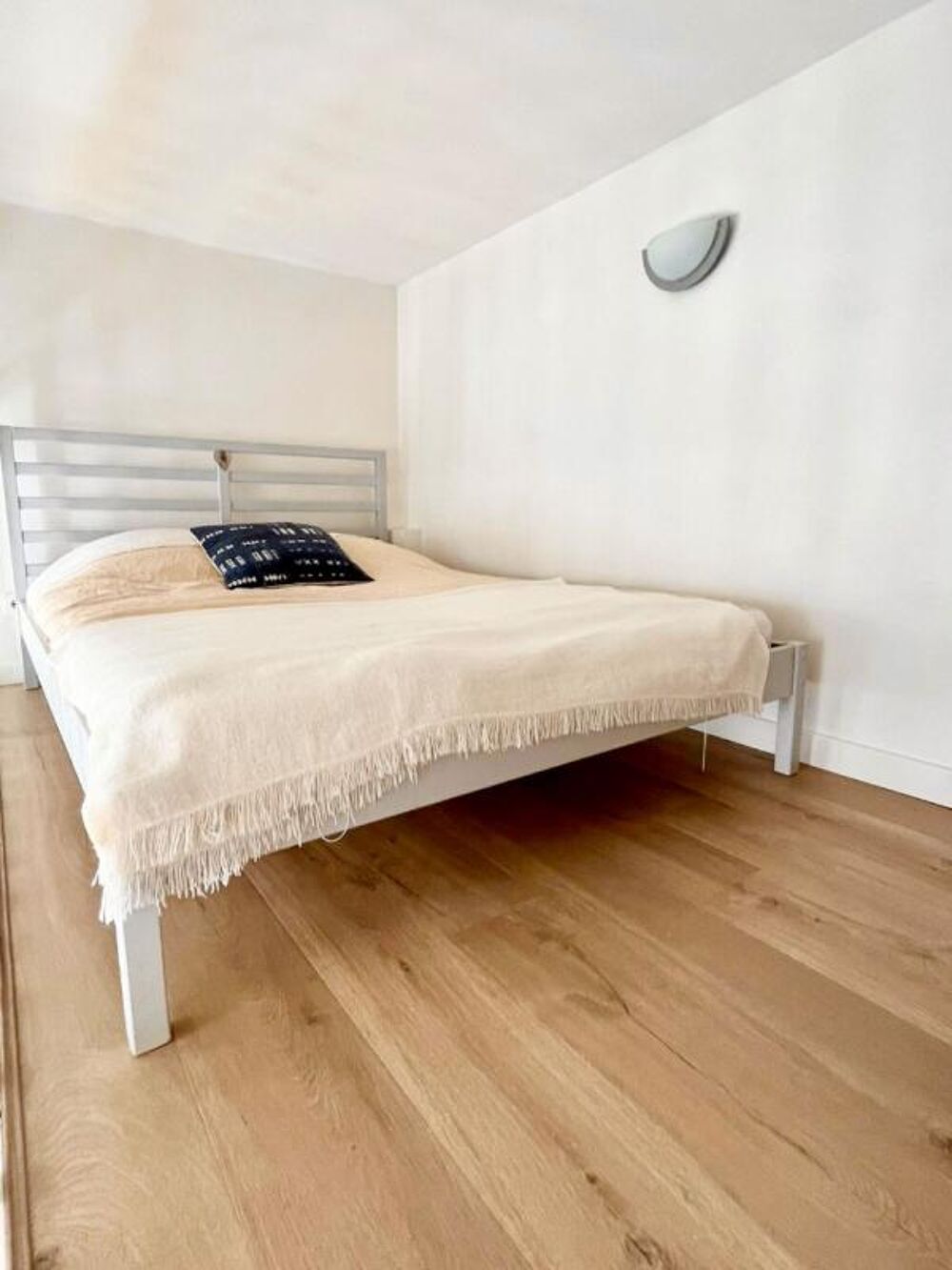 Vente Appartement Appartement T2 Bis 37 m2 avec cour privative Lille