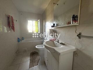  Immeuble  vendre 230 m