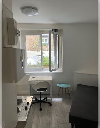 Appartement à louer 1 pièce 10 m²