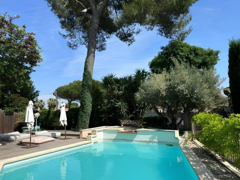 Vente Maison Magnifique PROPRIETE : Maison de Maître et  deux dépendances (  17 pièces / 400 m² )  située à VERARGUES (34) DEDIEE A UN PROJET Verargues