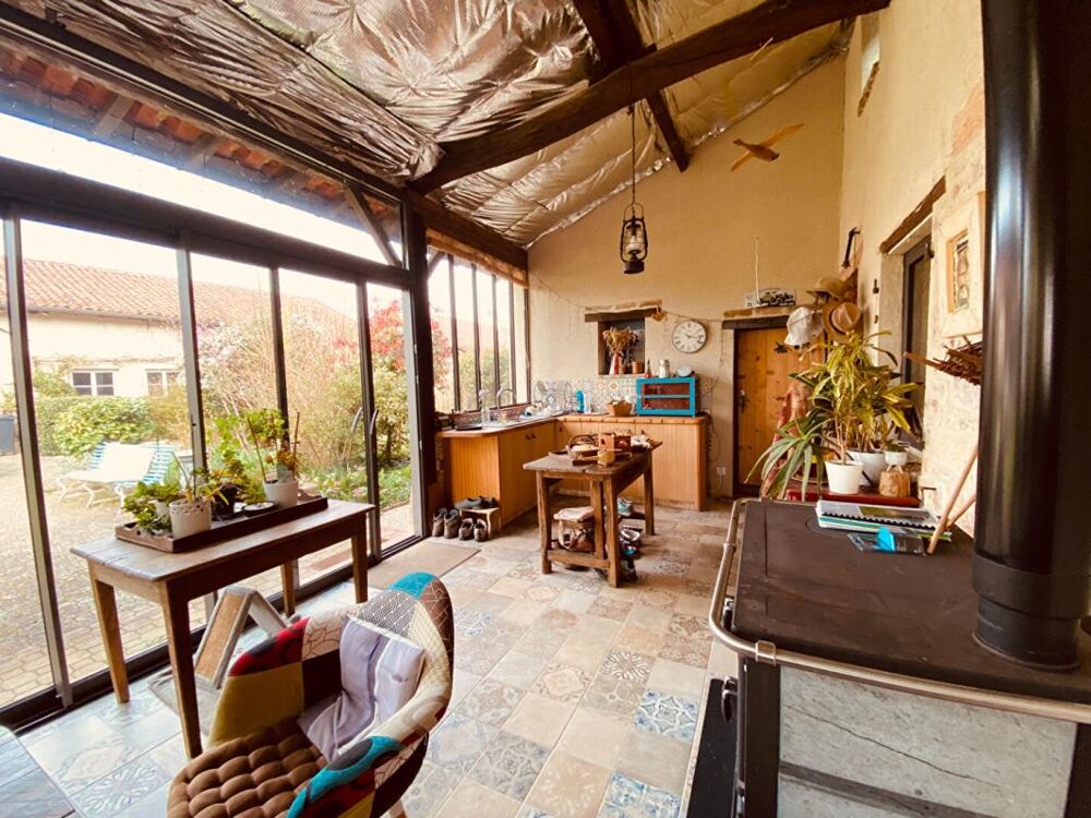 Vente Maison Maison de caractère de 134 m2 - logement indépendant - Terrain de 3110 m2 Romenay