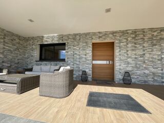  Maison � vendre 7 pi�ces 220 m�