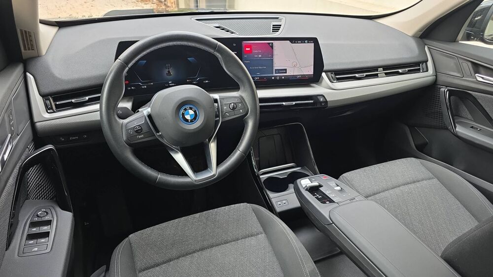 iX1 xDrive 30 313 Business Design - Automatique 2025 occasion 17000 La Rochelle