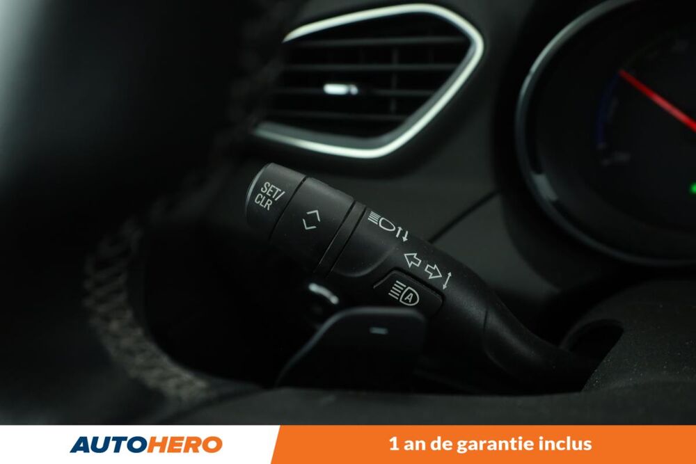 Grandland x 1.6 Hybrid Elite Auto 225 ch 2020 occasion 92130 Issy-les-Moulineaux