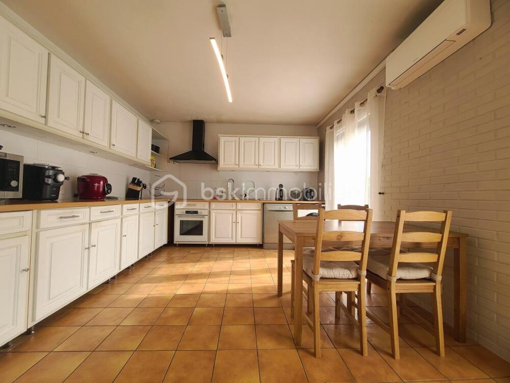 Vente Maison Maison familiale de 167 m² avec véranda, sous-sol total et grand jardin à Marcoussis Marcoussis