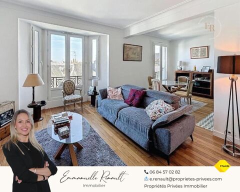   Vue panoramique pour cet appartement de charme T3, sur les toits et la cath�drale de Vannes. Hyper centre ville Appartement - 3 pi�ce(s) - 65 m�