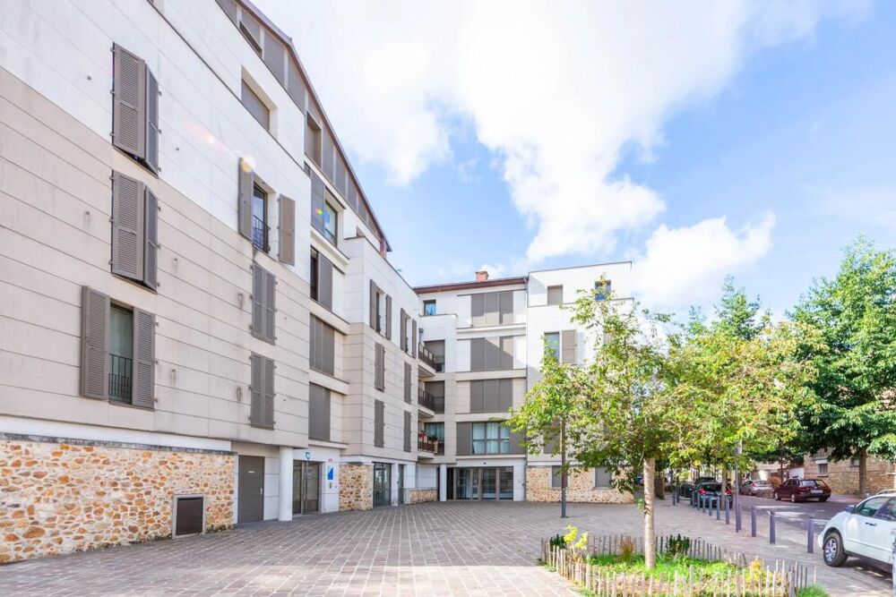 Appartement 1 pièce 24 m² · à Chaville · 24 m² · 239 000 €