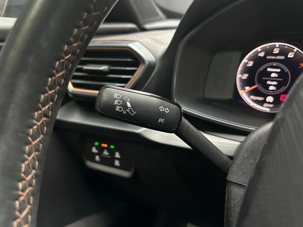 Formentor 1.5 TSI 150 CH DSG – VOLANT CHAUFFANT CAM&Eacute;RA CARPLAY CUPRA F 2022 occasion 73000 Chambery