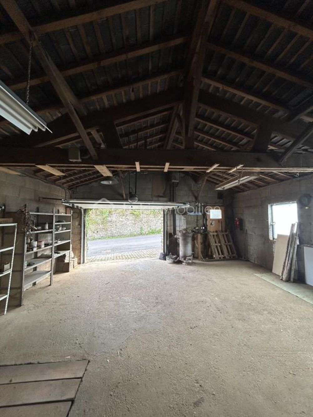 Vente Parking/Garage Garage avec beaucoup de cachet, idéal projet loft / appartement (53 m² au sol) Renwez