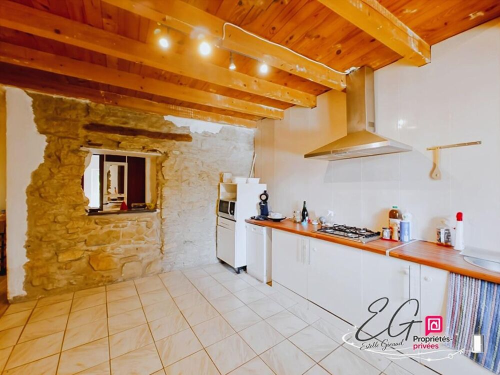 Vente Maison Maison de caractère traversante avec terrasse, atelier et vaste garage Laure minervois
