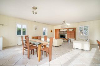  Maison à vendre 6 pièces 200 m²