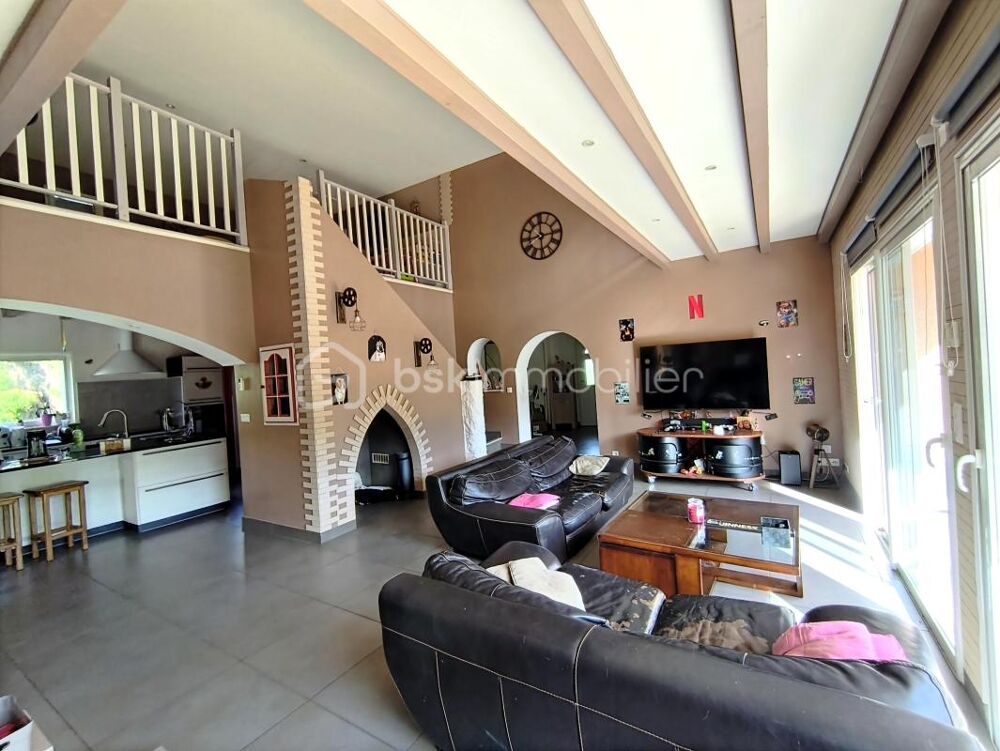 Vente Villa VILLA PLAIN- PIED AVEC SOUS SOL COMPLET ET GRAND TERRAIN Saint amans soult