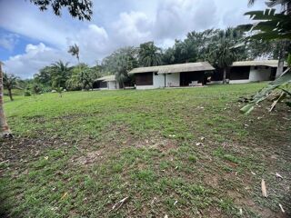  Propriété/château à vendre 12 pièces 576 m²
